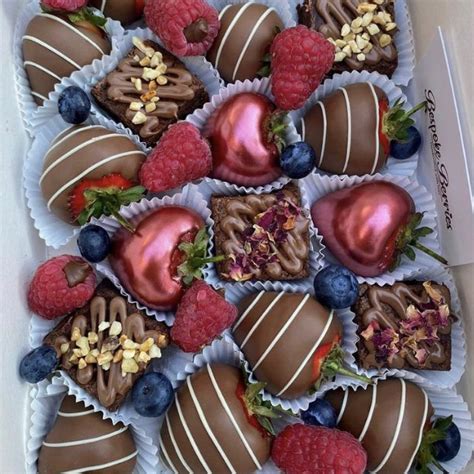 Best Chocolate Strawberries in Dubai- Dipped with Swiss Premium ...