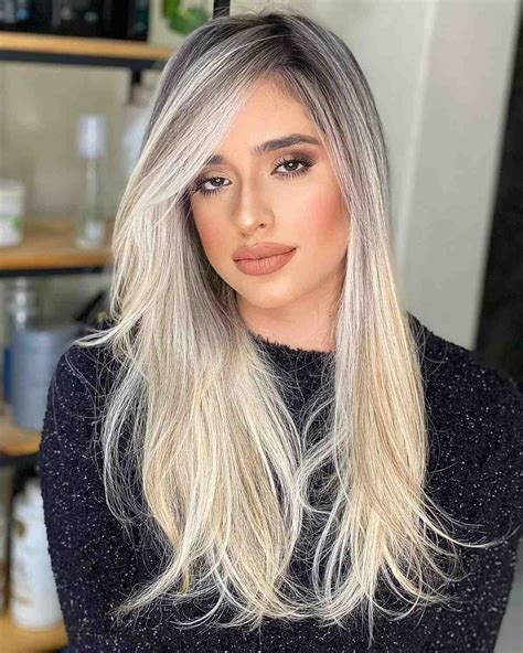 23 Blonde Hair with Dark Roots Ideas to Copy Right Now in 2022