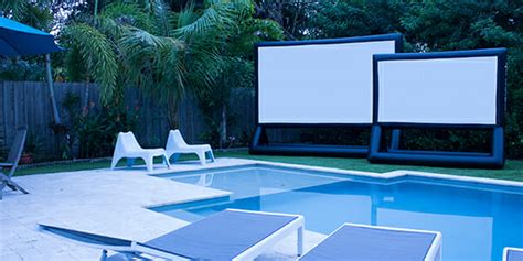6 Best Inflatable Movie Screens With Projector And Speakers - Loud Beats