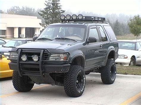 Some custom ford explorer, possibly '96 or '97 i found on google images. Loved it instantly ...