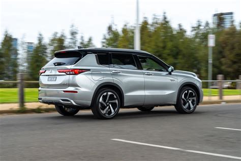 2024 Mitsubishi Outlander PHEV review | CarExpert