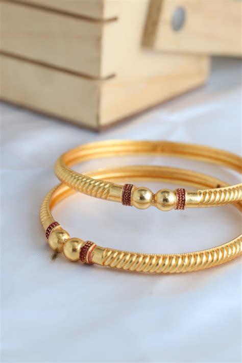 Buy 1 Get 2 Free Bangles bangles for Women | India's #1 Online ...