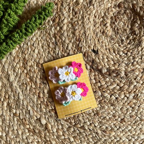 Cozy Knit Clips (Pair of 2 clips) | The Thread Way