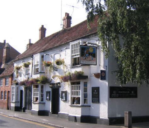 THE QUEENS HEAD (Stratford-upon-Avon) - Inn Reviews, Photos, Rate ...