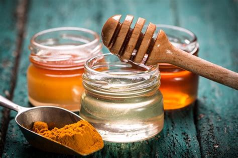 12 Natural Face Washes For Healthy And Glowing Skin