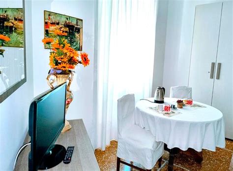 AMICO DEL SOLE (Rome) - B&B Reviews & Photos - Tripadvisor