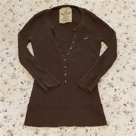 brown hollister henley ••• old style hollister top.... - Depop