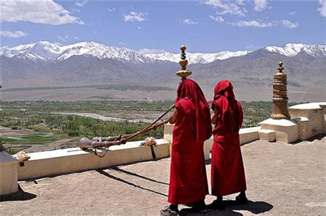 Leh Tourism, Famous Tourist Places in Leh, Travel in Leh Ladakh