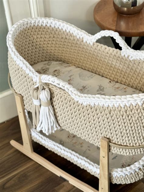 Pod Crochet Moses Basket - Three Little Cubs