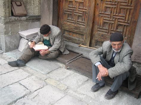 Yaşlı İnsan Resimleri - Sayfa 7