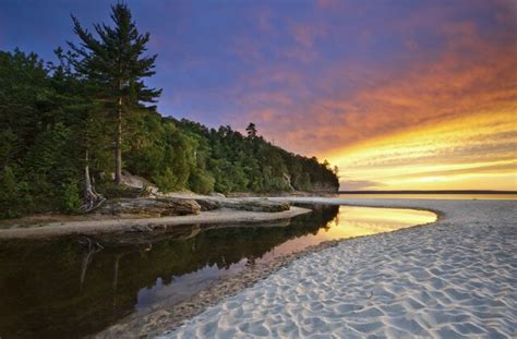 50 American Adventures in 50 States