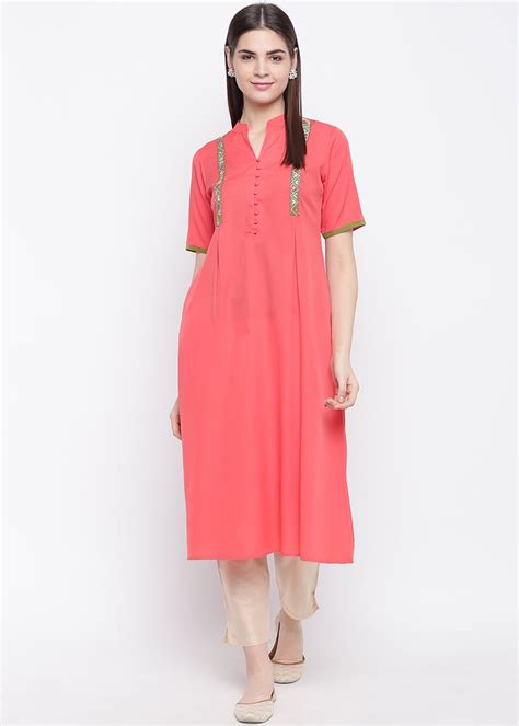 Get Floral Panel Pleat Detail A-Line Kurta at ₹ 763 | LBB Shop