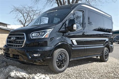 Class B Transit Bus 的图像结果