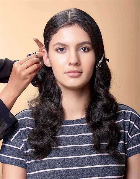 Get ramp-ready hair with just one tool | Femina.in
