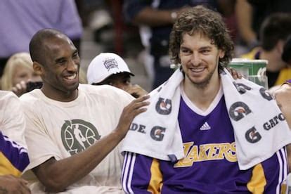 El día que Kobe Bryant se llevó a Pau Gasol a Los Ángeles | Deportes ...