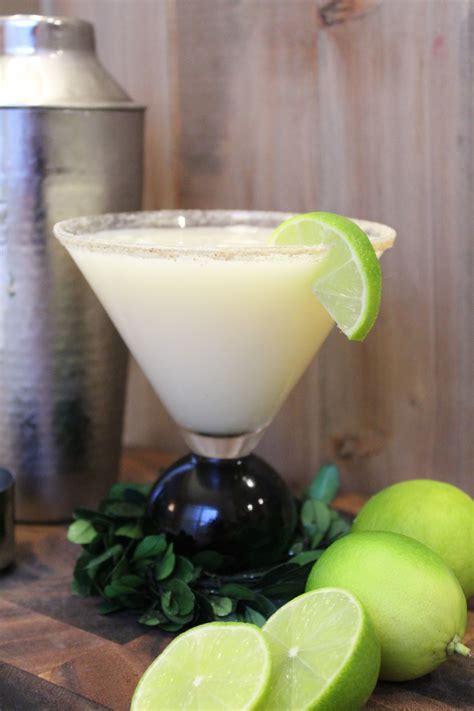 Refreshing Key Lime Martini Recipe