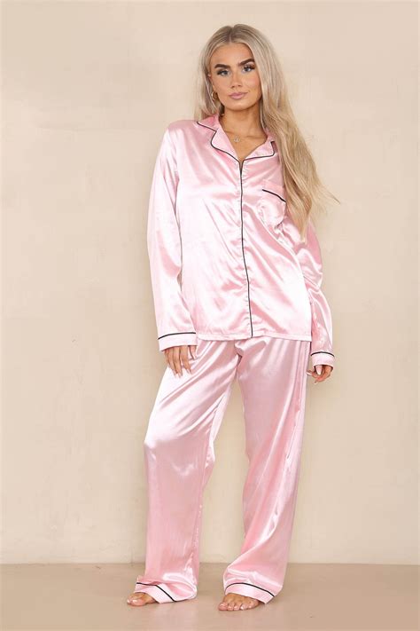 Women's Pink Satin Pajama Sleepwear Set - Long Sleeves Soft Wedding ...