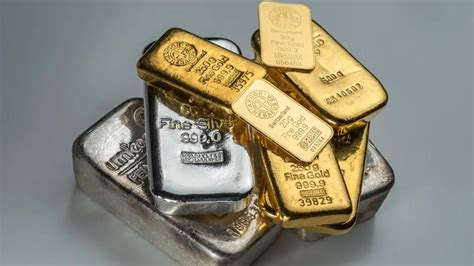 Gold, Silver ETF Fall Up To 3% As Precious Metals Correct; SEBI Reviews ...