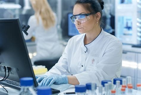 EVERSANA Expands Safety Case Management Capabilities with Oracle ...