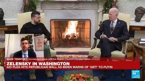 'Embarrassing': Putin benefits in 'long run' from US division over ...