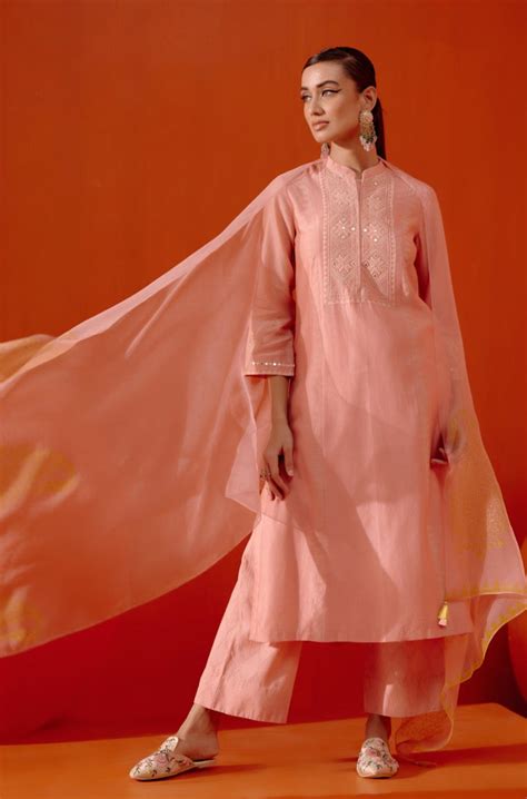 Devnaagri - Pink Silk Chanderi Embroidered Kurta Set