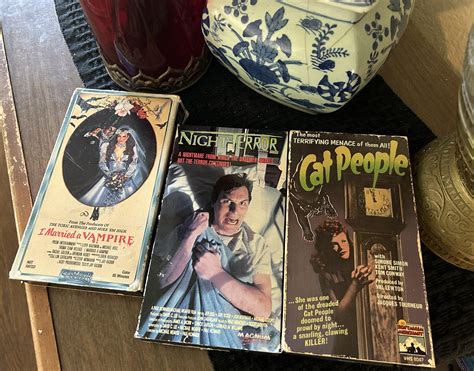 Vintage VHS Finds 的图像结果