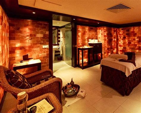 ISLAMABAD SERENA HOTEL - Hotel Reviews, Photos, Rate Comparison ...