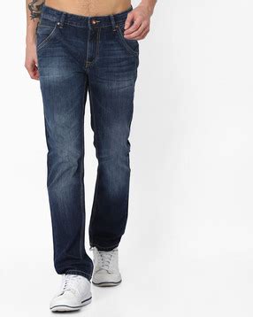 Jeans for Men: Buy Men's Branded Jeans & Denim Jeans | Ajio
