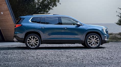 2024 GMC Acadia First Look: Honey, GM Un-Shrunk the Acadia!