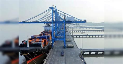 Mumbai Port launches key initiatives; signs projects worth Rs 4,000 cr ...