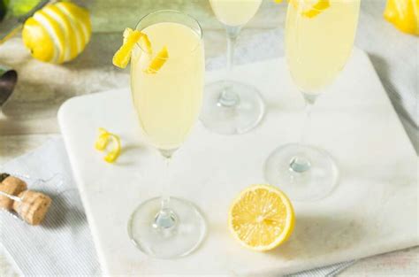 How to make Prosecco and Lemon Fizz | Femina.in