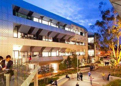 Deakin University Office Photos