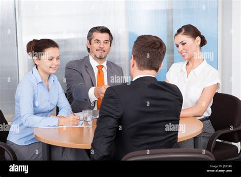 Interview Candidate 的图像结果