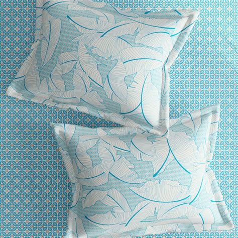 Buy PORTICO Marvella Cotton 144TC Printed 3Pcs Super King Bedsheet Set ...