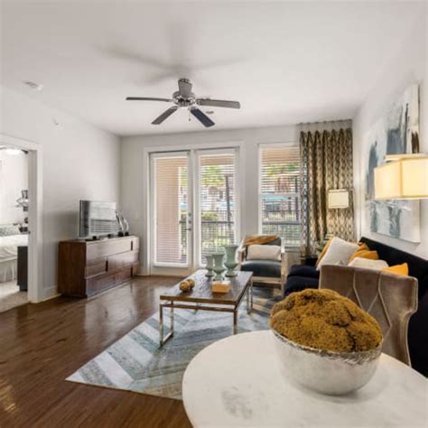 Olympus Grand Crossing: Katy, TX Luxury Apartments for Rent