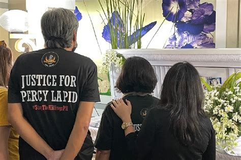 Percy Lapid's family, supporters cry for justice as journalist laid to ...