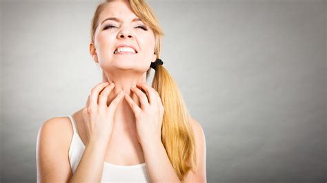 Can hay fever cause itchy skin, what is pollen rash and how can I treat itchy eyes and hives ...