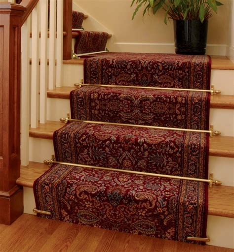 Would LOVE to know the name & manufacturer or this burgundy stair ...