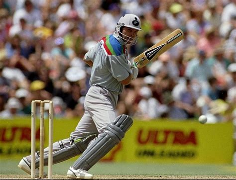 ICC Cricket World Cup Golden Bat Winners List (1975-2023)