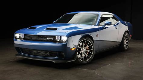 Interni Della Dodge Challenger Srt8 Del 2024 Dream Widebody Kit For