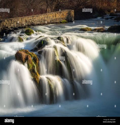 Steelhead waterfalls hi-res stock photography and images - Alamy