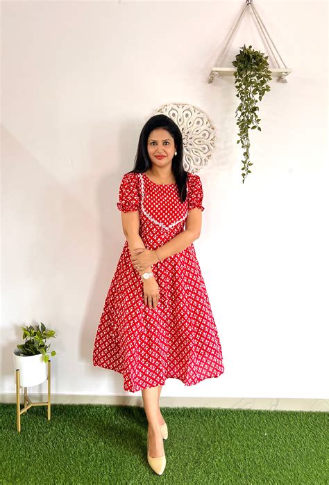 VSND253-Normal Dress – Varnasakhi