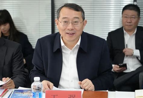 从福田区长、南山区委书记到市委常委！王强主动投案被查