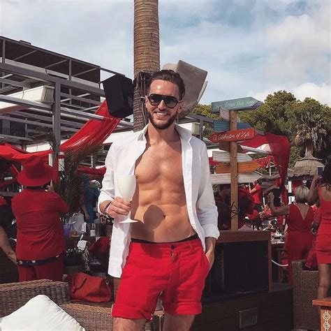 Как OnlyFans перевернул индустрию развлечений? - 04.10.21 16:59 | Пикабу