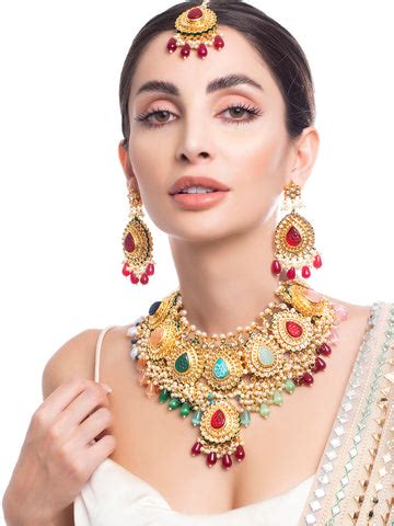 Best of Kundan jewellery for the ultimate bridesmaid party – Rubans