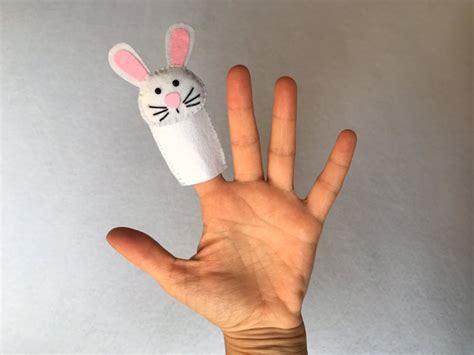 iThinksew - Patterns and More - Rabbit finger puppet pattern