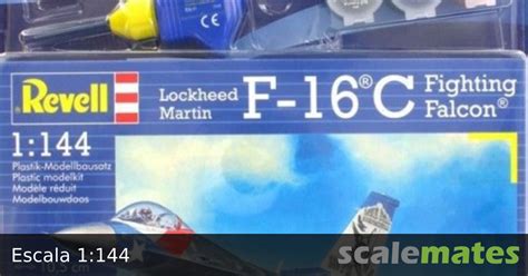 Lockheed Martin F-16C Fighting Falcon, Revell 63992 (2013)