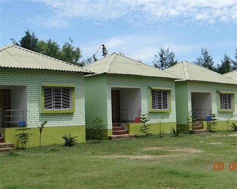 SABUJ SAIKAT RESORT (Tajpur) - Hotel Reviews & Photos - Tripadvisor