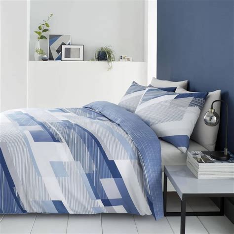 Catherine Lansfield Harley Geo Navy - JustLinen | Navy duvet covers ...