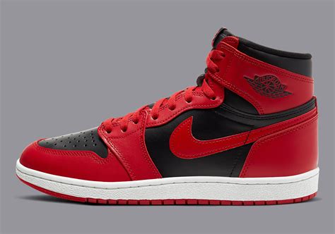 jordan retro 1 varsity red,www.npssonipat.com
